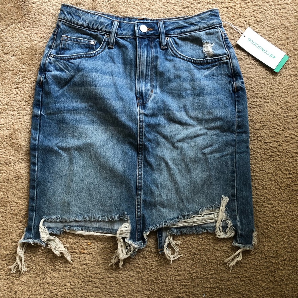 Denim skirt